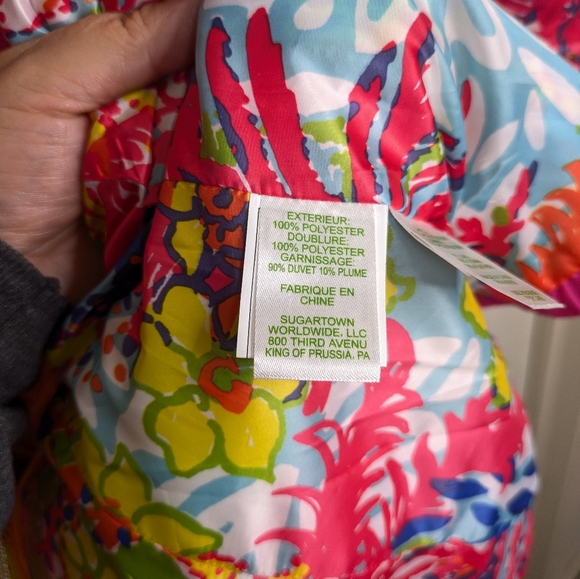 Lilly Pulitzer Allie Packable Puffer Vest Medium Pink Floral Down Lightweight Re - Picture 7 of 11